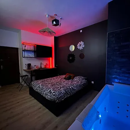 Hypercentre